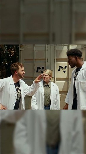 Jurassic World Rebirth | Colossal Clash “Tyrannosaurus rex vs. Spinosaurus”