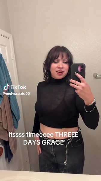 Experiencing Three Days Grace Live: A Concert Overview