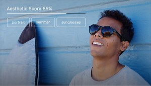 'The Roll' App is an Intelligent Camera Roll that Can Find Your Best Photos