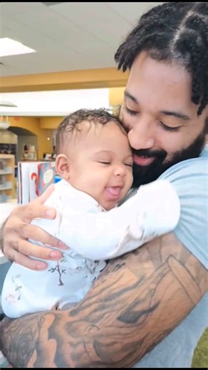 Jiovanni 🚀 on Instagram: "Happy Birthday to my heart and soul. It’s been a year already and I still can’t believe I have such a perfect little thing to call my daughter. There is almost nothing in this life that I haven’t done but everyday I feel like this is the best thing. I love you Infinity little bear ❤️"