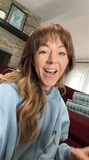76K views · 2.4K reactions | Getting super pumped for my EU/UK fall tour!! Artist Pre-Sale & VIP tickets available now. Use code: FALLDUALITY See you soon! https://www.lindseystirling.com/tour | Lindsey Stirling | Facebook