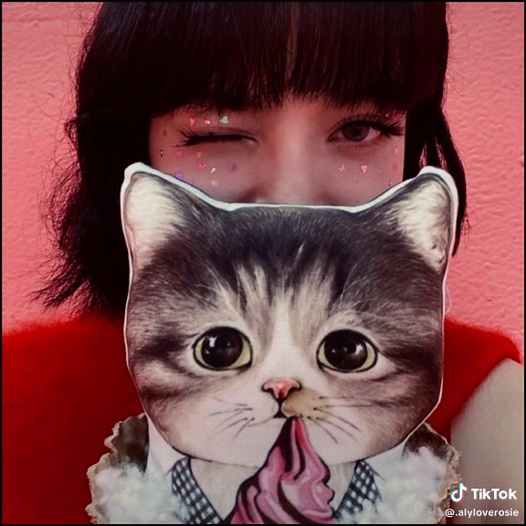 #LISA — pronto, agr foram todas!!! | esse foi o primeiro que eu fiz como teste e como deu certo eu fiz das 4, espero que vcs tenham gostado #lisa #blackpink #lalalisa_m @LISA