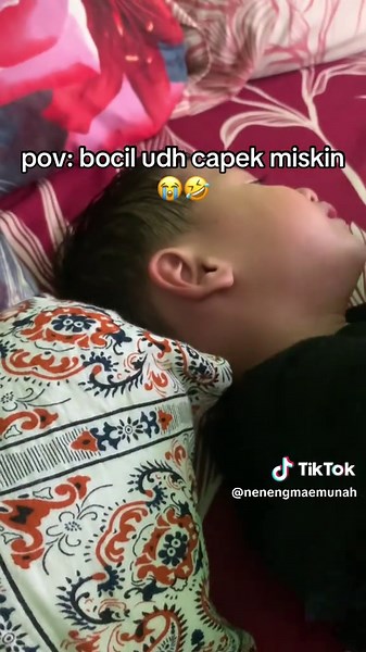 nangis sesenggukan pengen jadi orang kaya pengen punya uang banyak😭🤣 bismilah terkabul ya a nnti kita jadi horang kaya banyak uang☺️ #fypシ゚ #masyaallahtabarakkallah