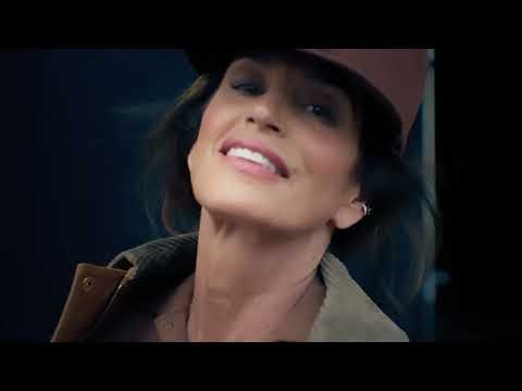 How California Stole Cindy Crawford’s Heart