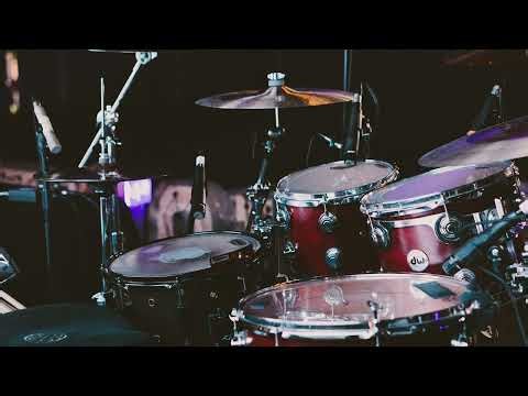 Led Zeppelin - Trampled Under Foot (drums backing track)