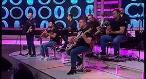 Serif Konjevic - Vjencanica (Uzivo) | Juzni Vetar Muzika