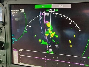 What is ‘aircraft weather radar’ and how do pilots use it avoid turbulence? - The Points Guy