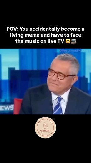 Remember when Jeffrey Toobin accidentally exposed himself during a Zoom call and disappeared from CNN for 8 MONTHS? Well, he’s back and the comeback interview is PEAK cringe content! 💀 Alisyn Camerota really said “What the hell were you thinking?” and we were ALL thinking it 🤐 His response? “I’m a flawed human being” - sir, that’s the understatement of 2021! The man really thought nobody could see him on a VIDEO CALL 📹 Make it make sense! This is why we keep our cameras OFF during work calls,