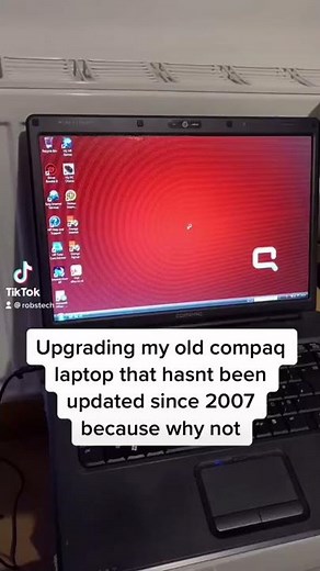 Updating my old compaq laptop to windows 10!