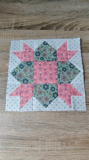 Love this classic Weathervane block? 🧵 Drop the word ‘vane’ in the comments, and I’ll send the full cutting dimensions straight to your Messenger! #QuiltingTips #QuiltingCommunity #QuiltTutorialReels #quiltaddict #BeginnerQuilter | FabricStacks
