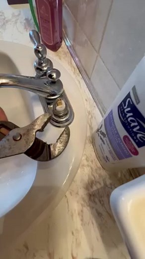 5 MINUTE HOW TO!! Replacing delta lavatory faucet stem/cartridge seats and springs. | Elite Plumbing & Water
