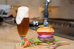 Juicy Steak Burgers Will Make You Rethink Burgers | Steak U