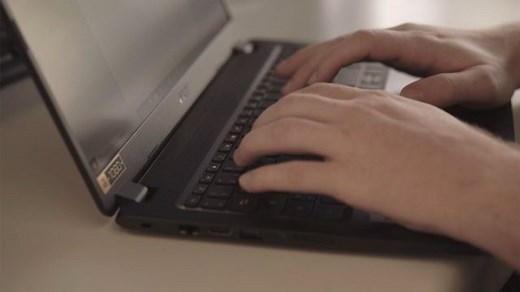 10 Finger schreiben: Online-Tools zum Lernen