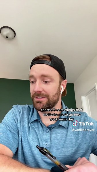 What Motivates You to do a Good Job at Work? Top Tips Revealed!