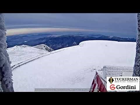 LIVE: Mount Washington Observatory Deck Cam