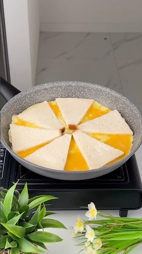 THE BEST EGG AND BREAD BREAKFAST RECIPE