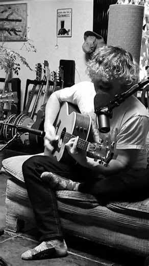 SUBLIME on Instagram: "“Ensenada” (Live Acoustic) is officially out now –stream wherever you listen! 酪 Check out the Acoustic video on Youtube, link in bio "