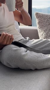 The dual-layer compression and dynamic arch support hug your feet for all-day comfort. | Kytin