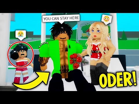 slender girl hired me to spy on her oder boyfriend in ROBLOX BROOKHAVEN RP!