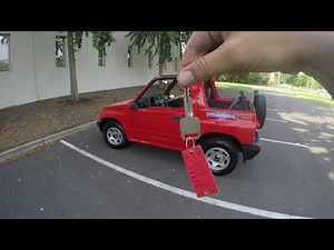 4K Review 1995 Geo Tracker 5-Speed Manual Hard Top Convertible Virtual Test-Drive & Walk-around