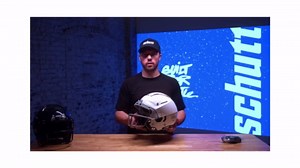 Schutt Youth F7 LX1 Football Helmet with Facemask