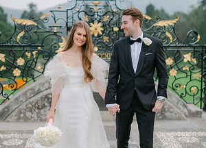 Bride Who Sold Her Wedding Dress One Day After Saying I Do Launches Resale Site