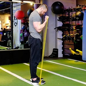 6 Resistance Band Bicep Exercises & Workouts for Bigger Arms