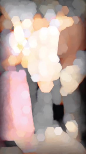 Celebrate Dii's Graduation with a Joyous Party