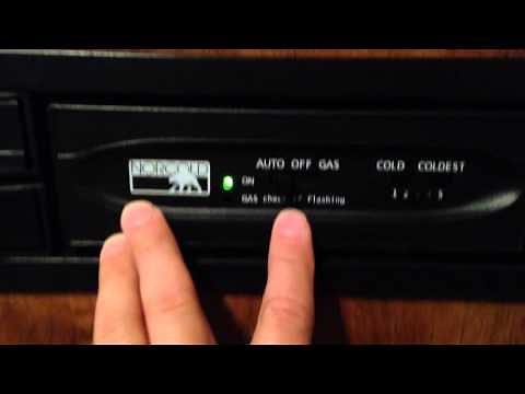 How To Use Refrigerator Gas Propane Electric And Auto Setting on RV
