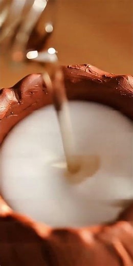 Safe DIY Volcano Blast: Classroom Eruption with Baking Soda