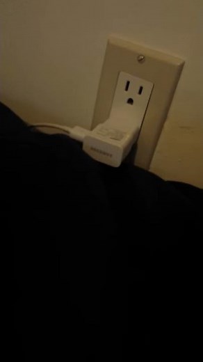 How to charge your xbox one controller