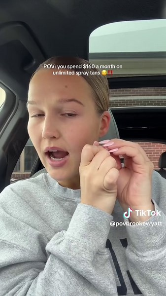 The math is MATHING & that’s why I can justify it 😌 come with me to get my weekly spray tan!!