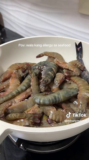 Delicious Buttered Shrimp Recipe for Lunch