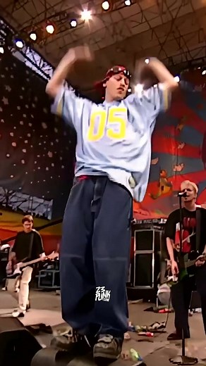 The Offspring Live at Woodstock 99: Pretty Fly Concert Experience