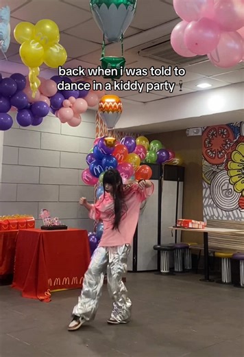 let bro eat in peace tho #fyp #foryou #dance #xzyabc #trending #viral #party #fy