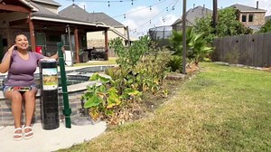 Black PVC-Coated Wire Mesh Fence, 24IN x 50Ft Roll - 16GA Durable Chicken Wire for Poultry, Dogs, Rabbits, Animal Barriers & Gardening - Versatile Garden Fencing for DIY Projects & Yard Use