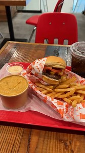 197K views · 8K reactions | I thought all cheeseburgers in Japan were bad... #japan #japanesefood #japanfood #foodinjapan #japanlife | Japan Eat | Facebook