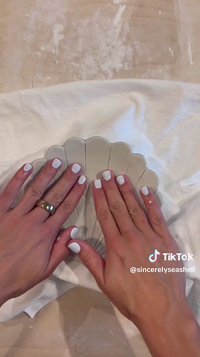 Shell dish in the making 🐚 #airdryclay #shell #airdryclayideas #artprocess #pottery #coastalcraft #claydish