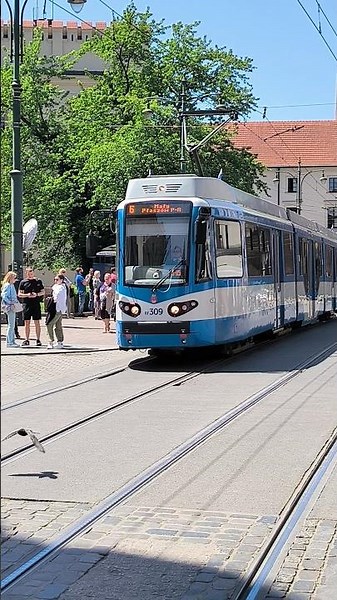 KRAKOW | City tram 🚊 in the historical centre of the city