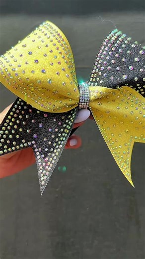 All-Star Cheer and Cheer Bows: Bright Ideas