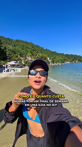 COMO É E QUANTO CUSTA MORAR POR UM FINAL DE SEMANA EM UMA ILHA NO RJ? Vem descobrir com a gente na @casabelavistta 🛏️ ESPAÇO A casa comporta até 10 adultos e é super equipada, tem 3 quartos com ar condicionado, sendo 2 suítes, 1 banheiro social, 1 lavabo, sauna, área gourmet com churrasqueira, fogão a lenha, chuveirão, cozinha totalmente equipada com fogão, geladeira, air fryer, cafeteira e sanduicheira. Todos os cômodos da casa, com exceção do banheiro social, tem uma vista incrível para o mar