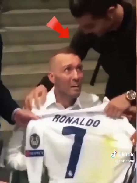 Warm Moments of Athletes in Sports