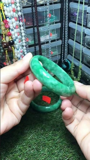 CODE: JG1121 Small Size Jade Bangle 56mm++/13mm++ CODE: JG1122 Small Size Jade Bangle 56mm++/13mm++