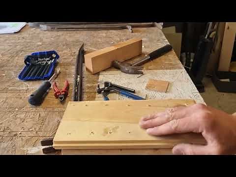 What is the Best Tool to Remove Nails From Wood