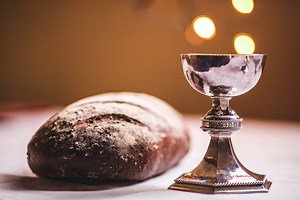 Holy Communion: A Rookie Anglican Guide to the Eucharist