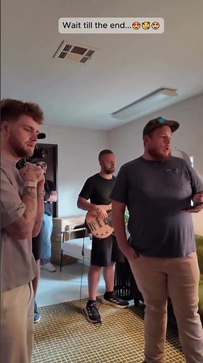 The moment Ordinary became more than a song for Luke Combs 😍🥰💘 #alexwarren #alex #concert #lukecombs