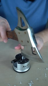 6.4M views · 26K reactions | Tool That Sharpens Even Credit Card ❗ | Yaspe | Facebook