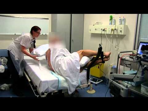 Preparing the patient for a 'High Resolution Anoscopy' procedure