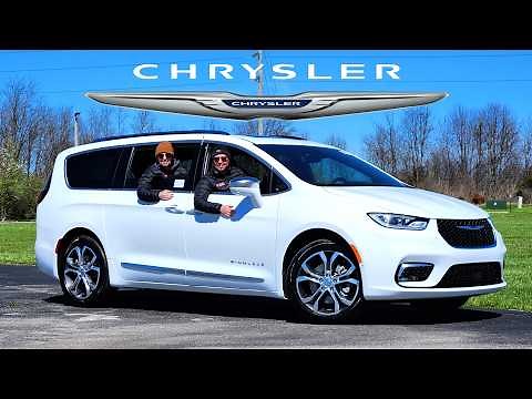 2024 Chrysler Pacifica Pinnacle -- The MOST Luxurious AND Practical Family Vehicle?? ($60,000)