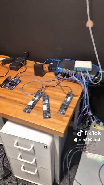 user800.tech (@user800.tech)’s videos with original sound - user800.tech